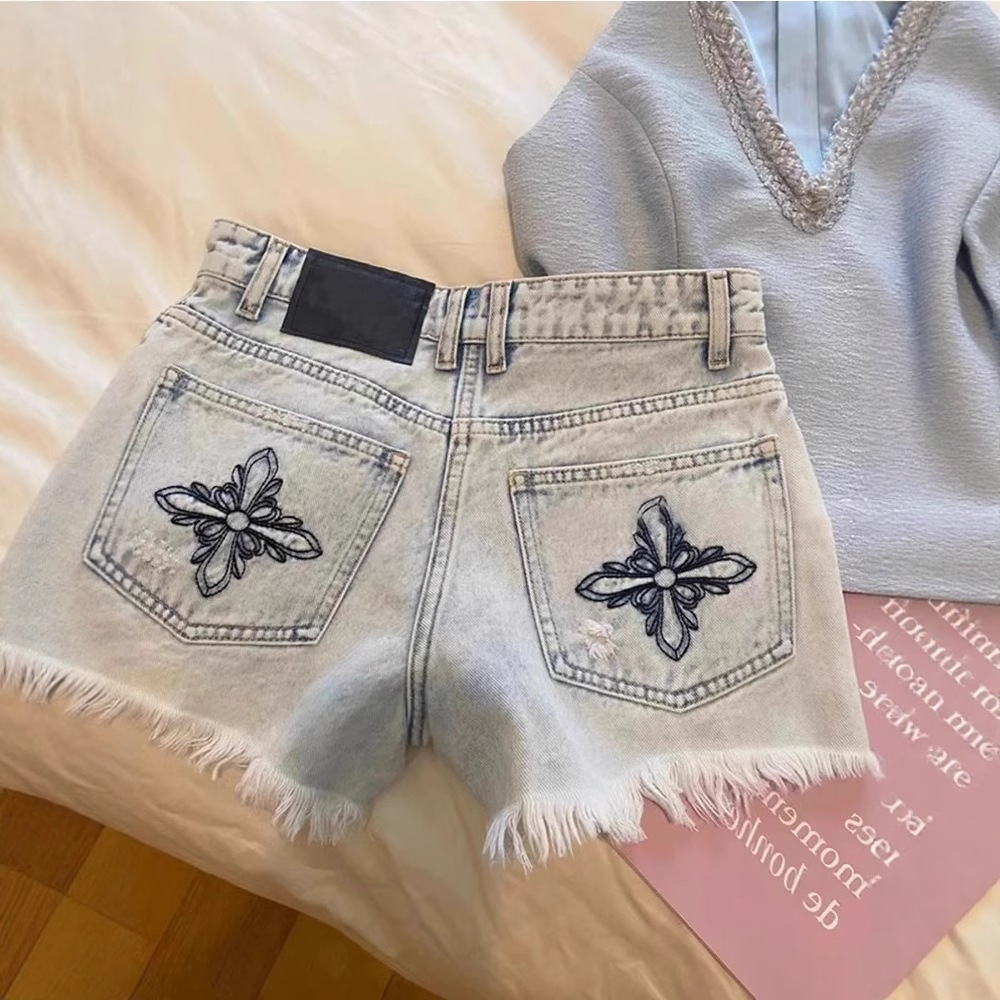 2026 Summer Vintage Washed Emb - Shorts Denim Frayed 评论和价格
